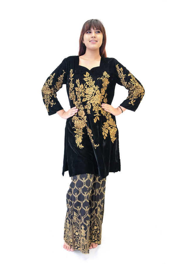 Black & Gold Velvet Salwar Kameez - Iznik Designer Suit