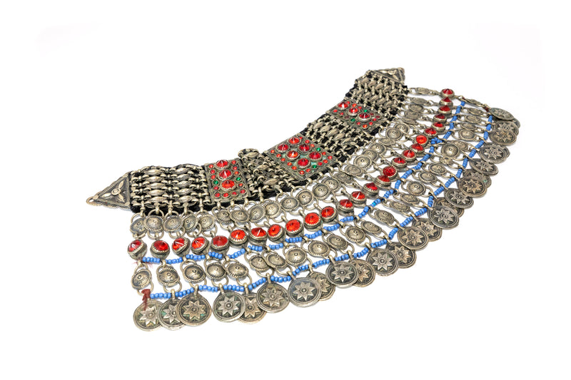 Traditional online fashion accessories
