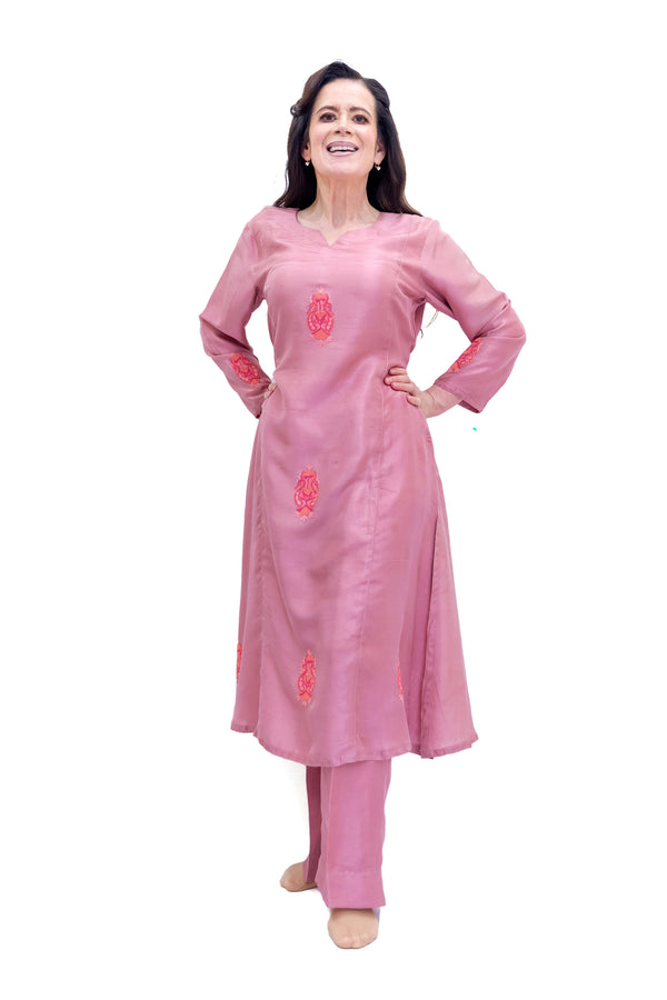 Blush Pink Silk Salwar Kameez - Kashmir Suit - South Asian Fashion