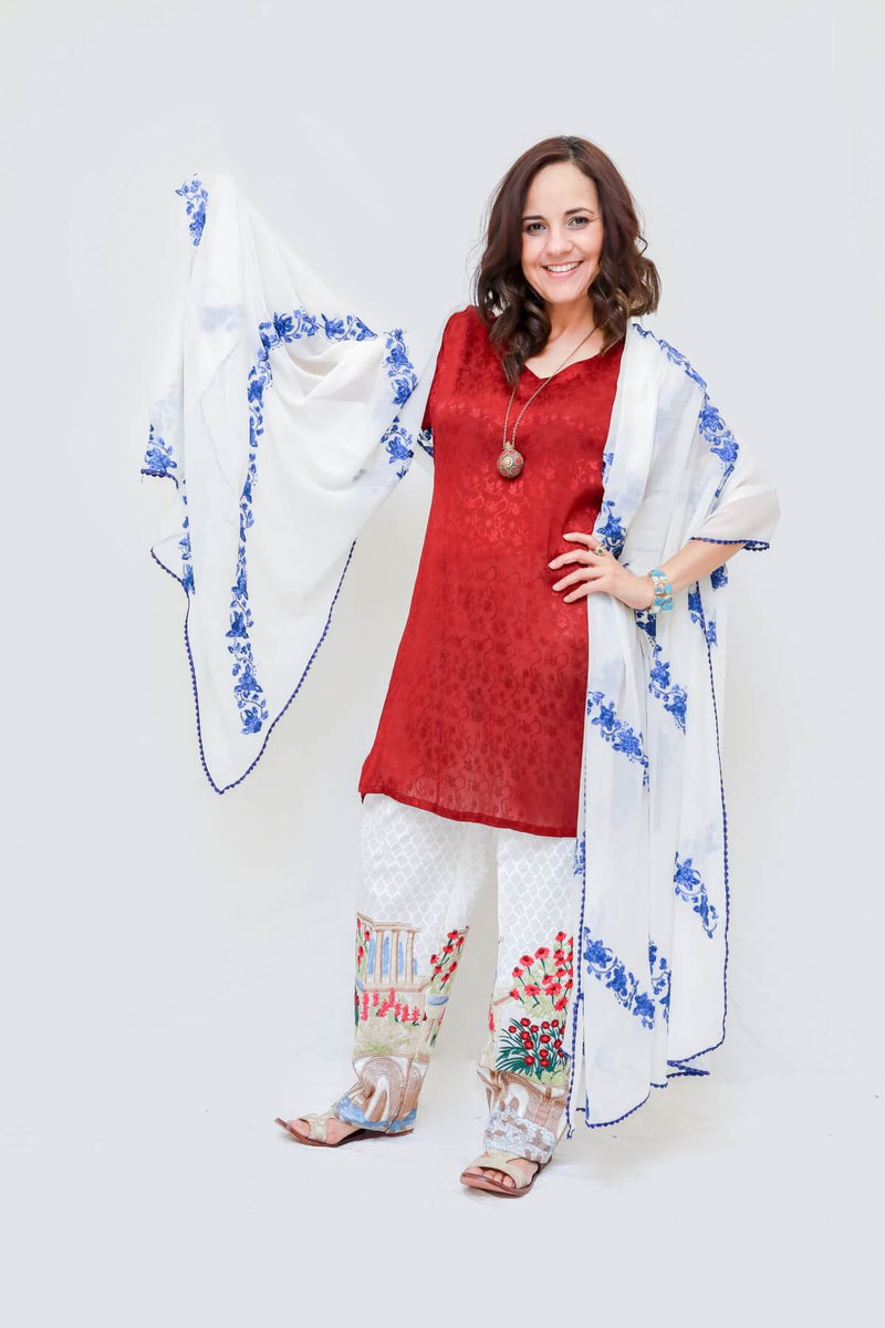 Handmade Embroidery dupatta pure chiffon. Free Size