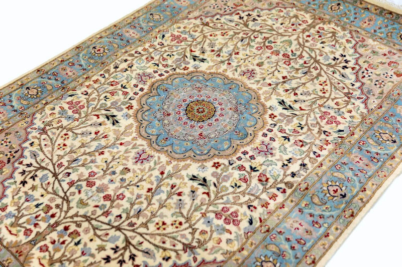 Pakistani Handmade Wool Rug with Motifs-Trendz & Traditionz Boutique