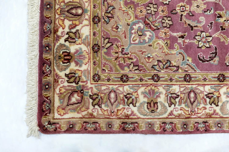 Pakistani Handmade Silk Rug with Motifs- Trendz & Traditionz Boutique