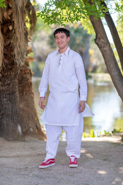 Men White Cotton Salwar Kemeez- Trendz & Traditionz Boutique