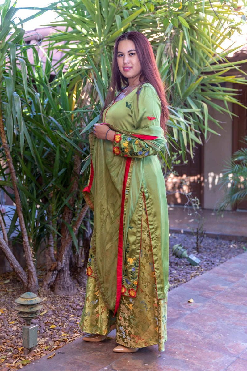 Green Silk Floral Salwar-Kameez Suit - Trendz & Traditionz Boutique 