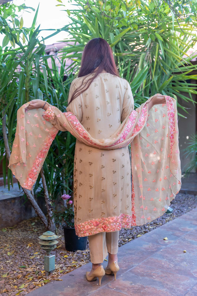 Beige Slawar- Kameez Suit with Pink Roses - Trendz & Traditionz Boutique 