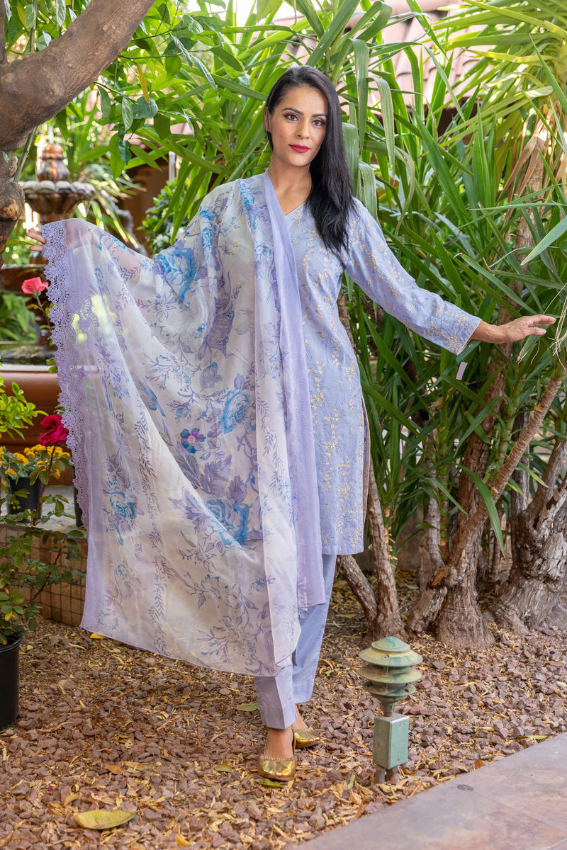 Cotton-Lawn Salwar Kameez Suit With Embroidery - Trendz & Traditionz Boutique 