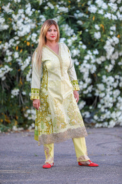 Green Cotton Suit-Salwar Kameez by Designer Sobia Nazir - Trendz & Traditionz Boutique 