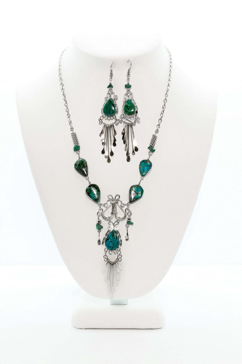 Silver Set With Jade Colored Gems - Trendz & Traditionz Boutique