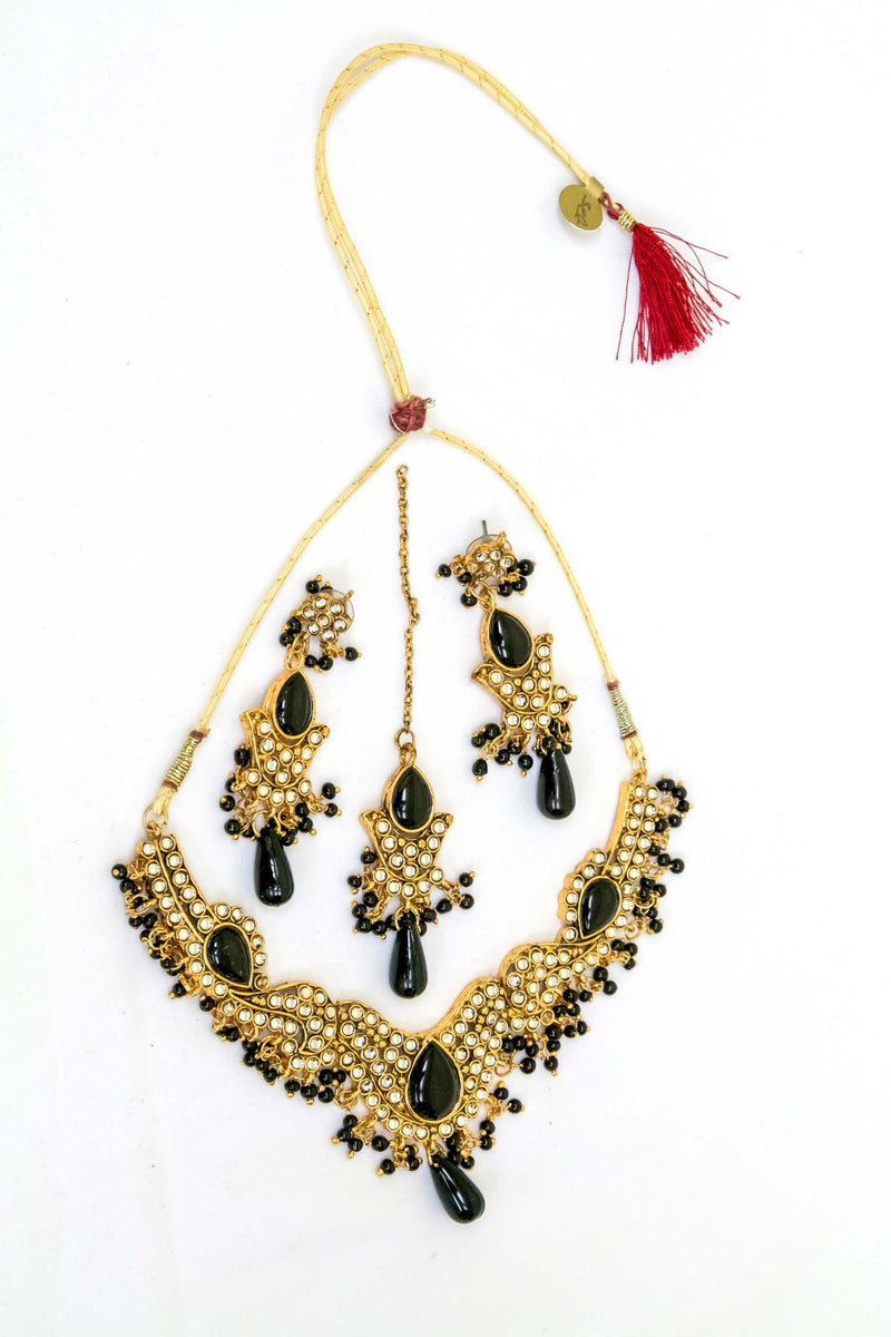 Indian Kundan Necklace Set with Black Beads - Trendz & Traditionz Boutique 