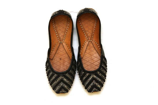 Black Handmade Khussa Shoes With Beads - Trendz & Traditionz Boutique
