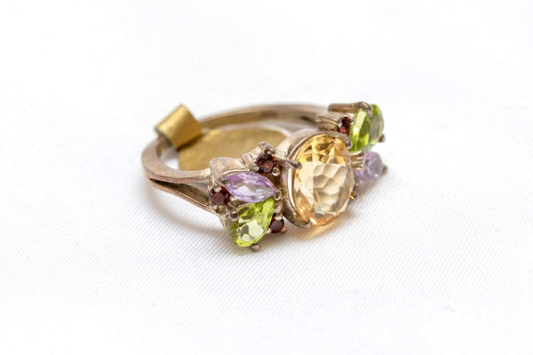 Silver Ring with Yellow Gemstone - Trendz & Traditionz Boutique