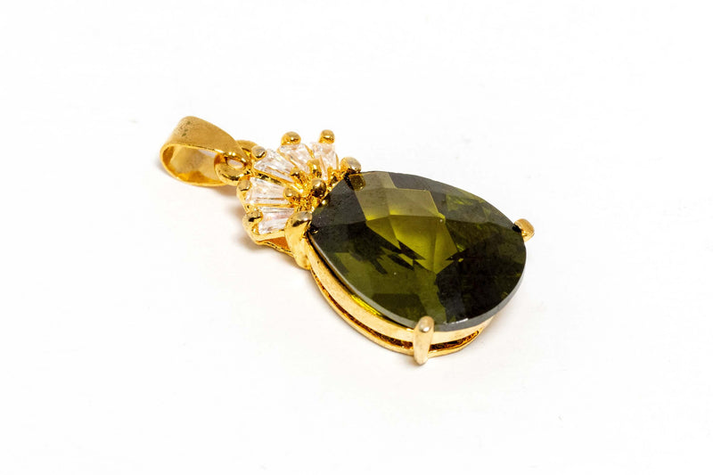Pendant with Dark Green Gem - Trendz & Traditionz Boutique